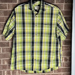 Cabela’s short sleeve plaid men’s button down size XL